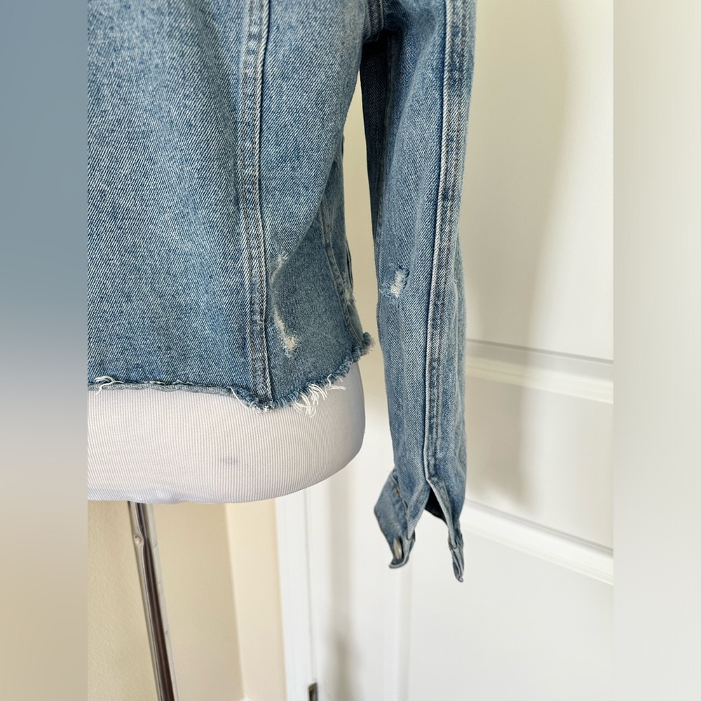 BLANK NYC Denim Jacket Women’s Size Medium - Picture 8 of 16
